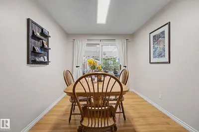 Interior photo 4 of 37 SUNNYSIDE CR