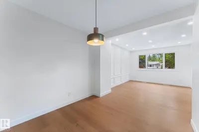 Interior photo 4 of 4 belmead gardens NW