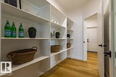 Interior photo 3 of 82 WYNN RD