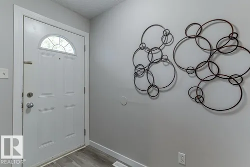 7032 MILL WOODS RD NW, Edmonton - $189,500