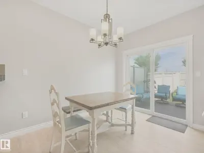 Interior photo 2 of 16124 10 AV SW