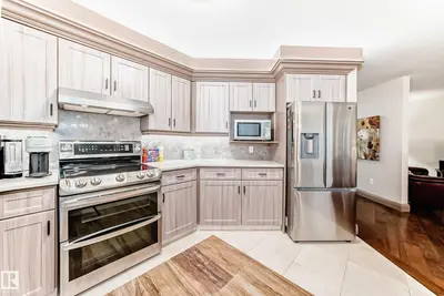 Interior photo 2 of #512 3 PERRON ST