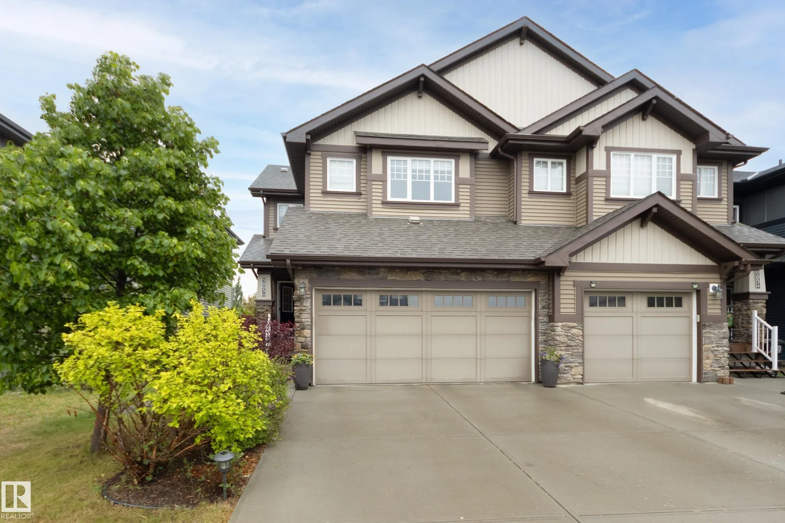9005 217 ST NW, Edmonton - 3 bedroom Duplex for sale