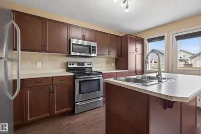 Interior photo 3 of 5636 18 AV SW