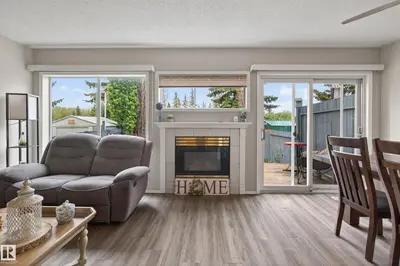 Interior photo 3 of #21 501 YOUVILLE DR E NW