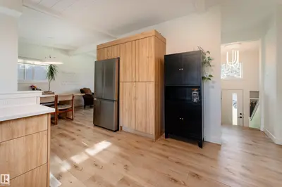 Interior photo 3 of 7107 87 AV NW