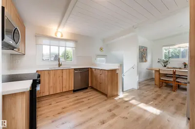 Interior photo 2 of 7107 87 AV NW