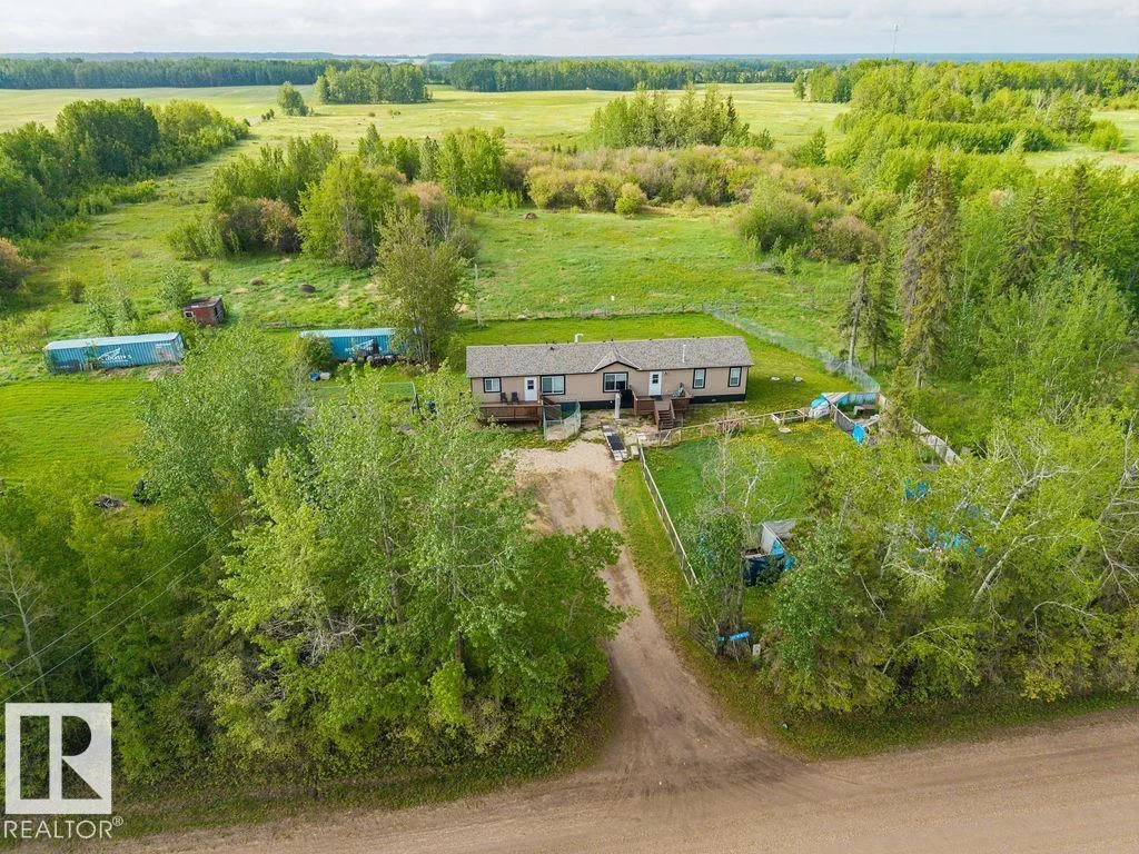2017 TWP RD 554, Rural Lac Ste. Anne County - 3 bedroom Detached Single Family for sale