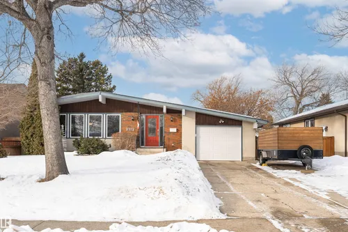 2112 67 ST NW NW, Edmonton - $450,000