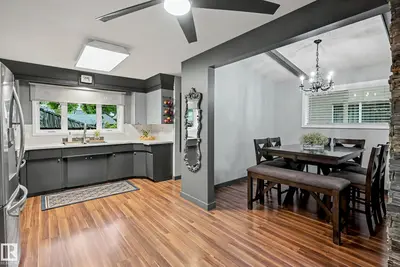 Interior photo 2 of 12115 40 AV NW NW