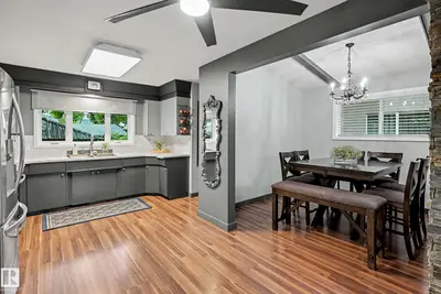 Interior photo 3 of 12115 40 AV NW NW