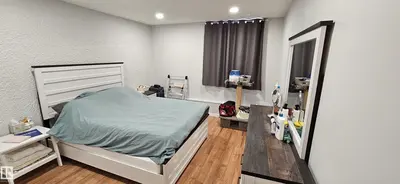 Interior photo 2 of #906 11307 99 AV NW