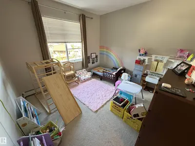 Interior photo 3 of #209 1004 ROSENTHAL BV NW