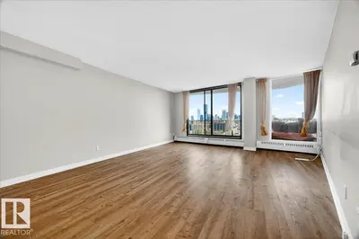 Interior photo 3 of #1701 10045 117 ST NW