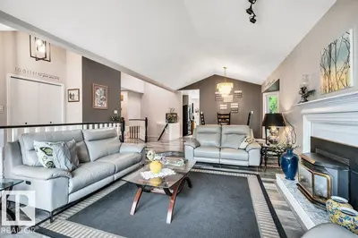 Interior photo 2 of 19 HAVEN CR