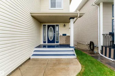 Interior photo 1 of 14916 136 ST NW