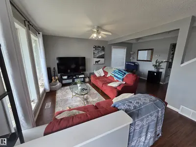 Interior photo 1 of 919 NORMANDY LN