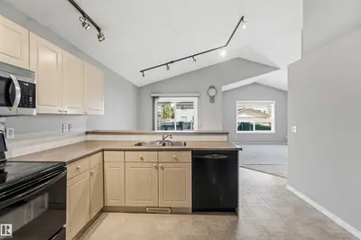 Interior photo 3 of 2012 35A AV NW