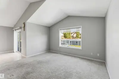 Interior photo 4 of 2012 35A AV NW