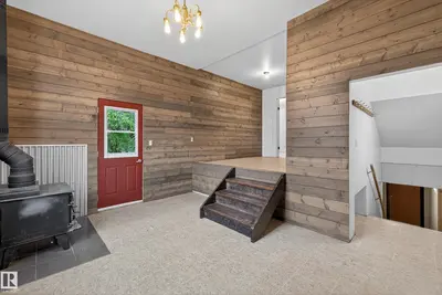 Interior photo 1 of 58228 Range Road 30