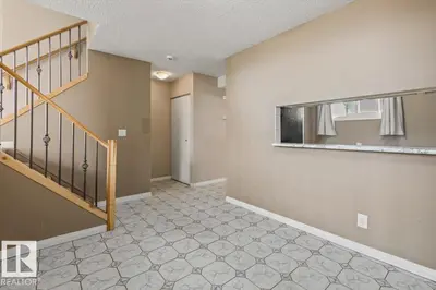 Interior photo 3 of 5512 19A AV NW