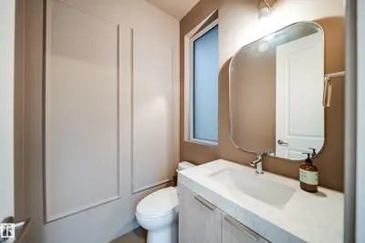 Interior photo 4 of 8719 83 AV NW