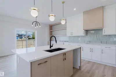 Interior photo 4 of 703 ELDERBERRY CL NW