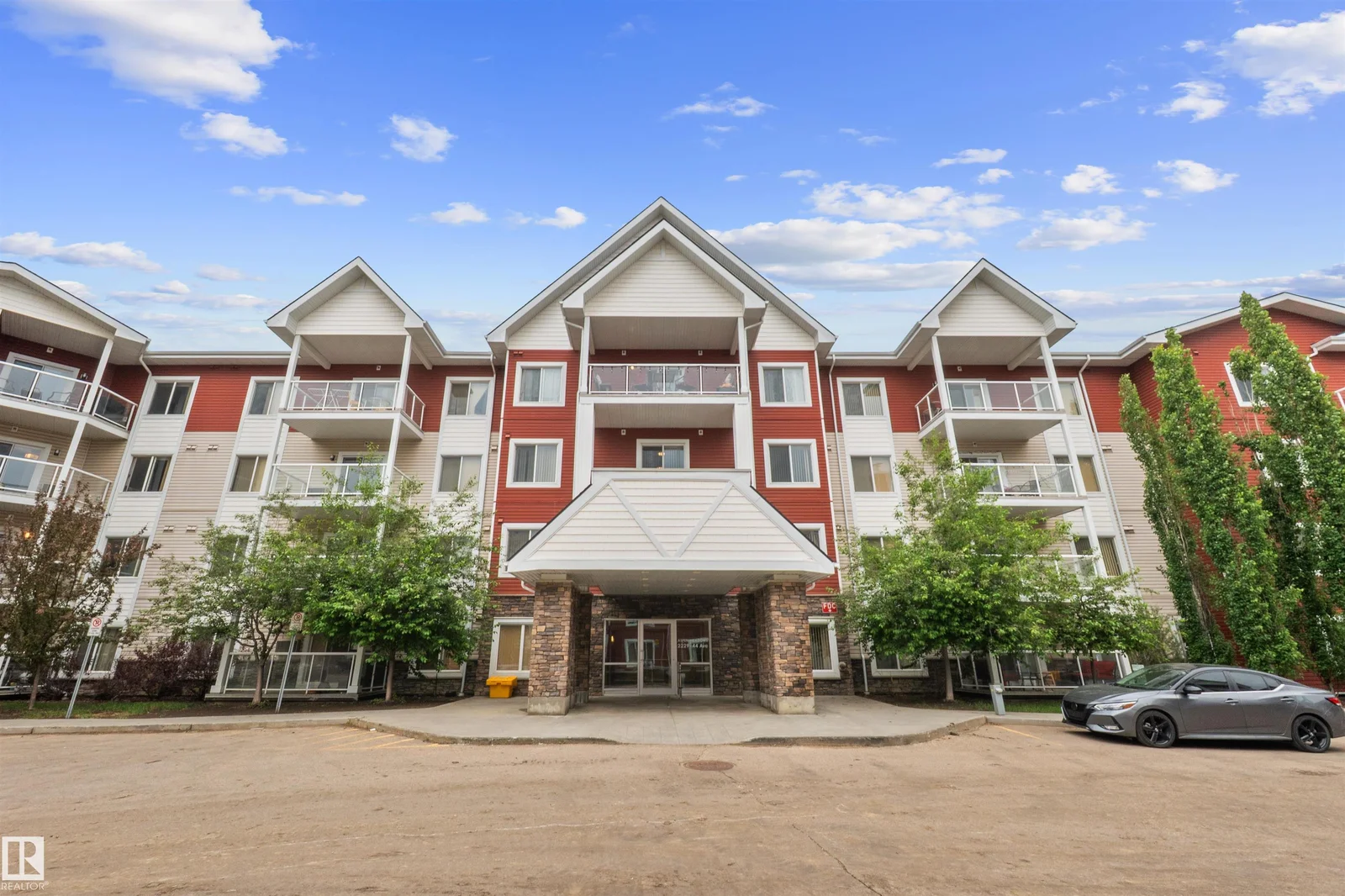 #210 2229 44 AV NW, Edmonton - 1 bedroom Apartment for sale