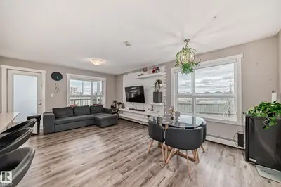 Interior photo 4 of #103 1506 TAMARACK BV NW