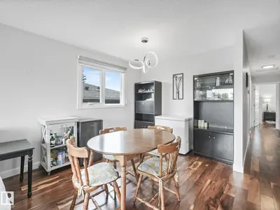 Interior photo 4 of 180 DUNLUCE RD NW