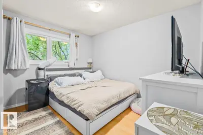Interior photo 2 of 9324 70 AV NW