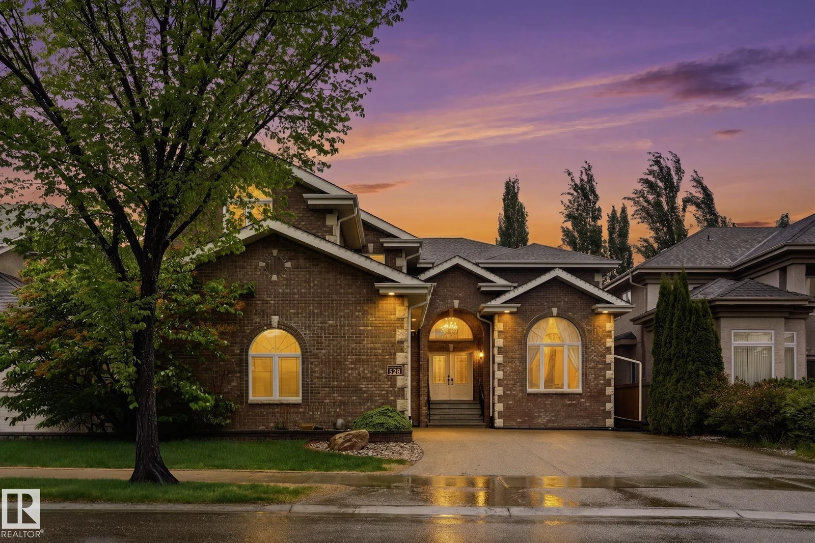 926 HOLLINGSWORTH BN NW, Edmonton - 7 bedroom Detached Single Family for sale