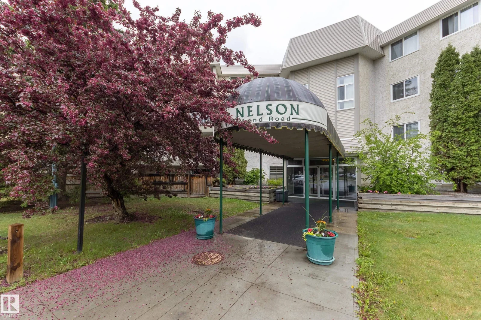 #213 5125 RIVERBEND RD NW, Edmonton - 3 bedroom Apartment for sale