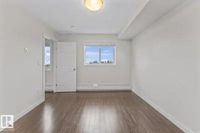 Interior photo 3 of 1302 1601 8 AV