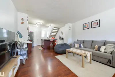 Interior photo 3 of #189 5604 199 ST NW