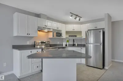Interior photo 2 of #326 3425 19 ST NW