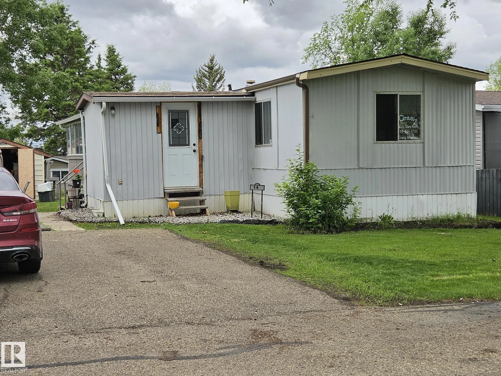 14 Willowdale DR NW, Edmonton - 2 bedroom Single Family Residence for sale