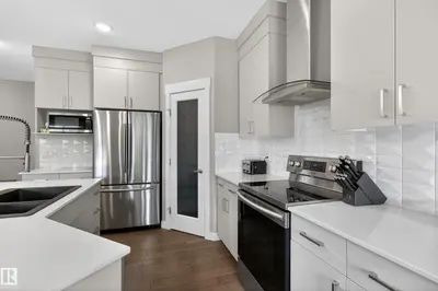 Interior photo 2 of 46 AINSLEY WY