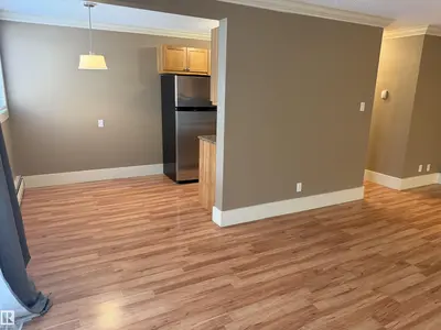 Interior photo 2 of 