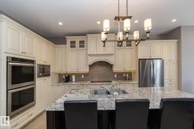 Interior photo 4 of 6504 97 AV NW