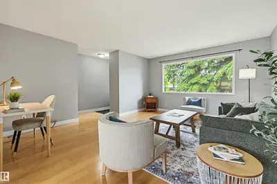 Interior photo 1 of 10712 52 AV NW