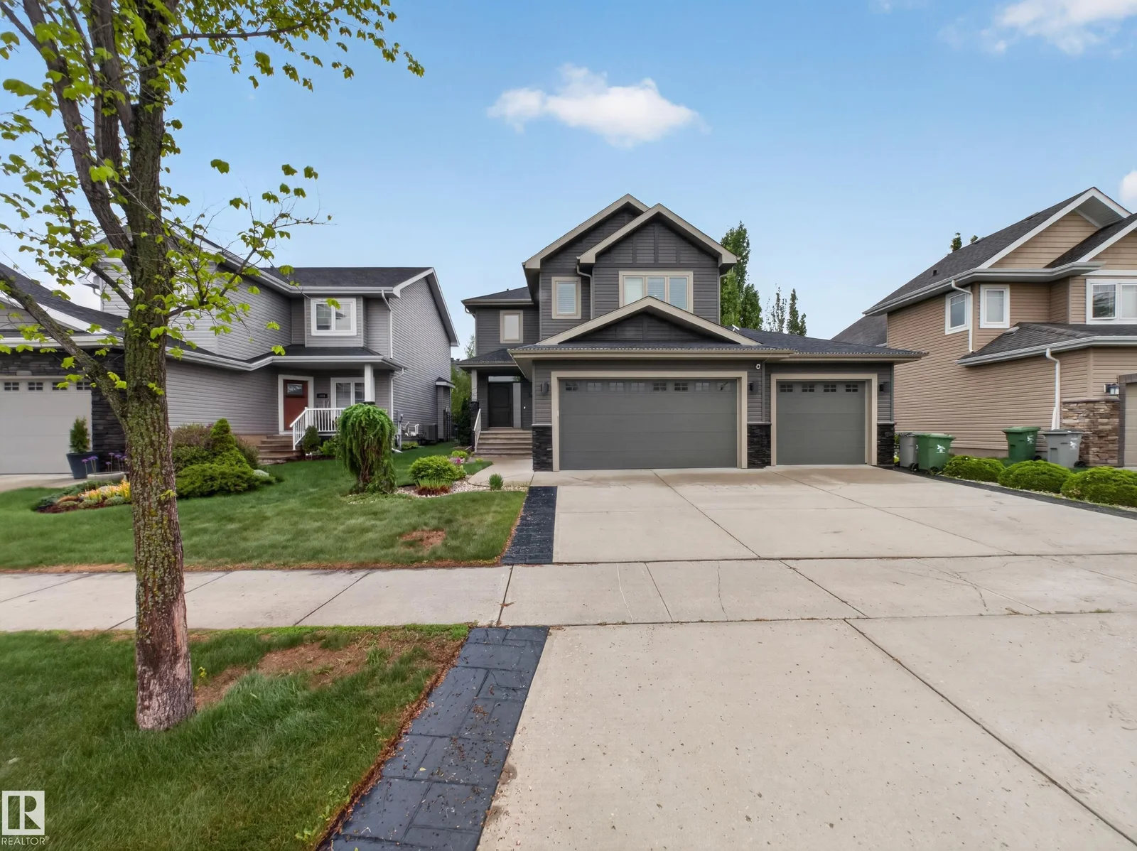 5608 SOLEIL BV, Beaumont - 3 bedroom Detached Single Family for sale