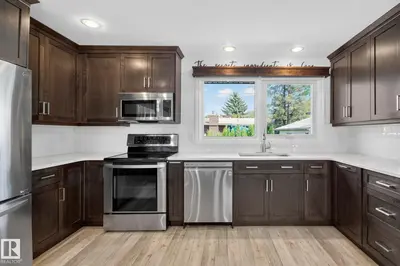 Interior photo 4 of 3 GALAXY WY