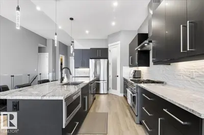 Interior photo 4 of 31 26328 TOWNSHIP ROAD 532A