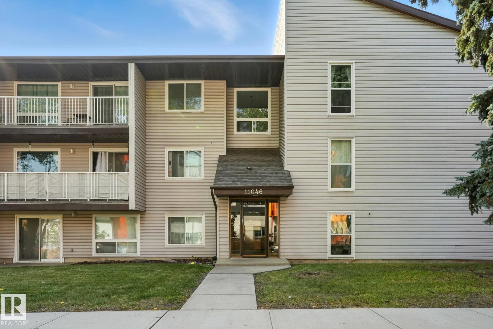 #201 11046 130 ST NW, Edmonton - 2 bedroom Apartment for sale