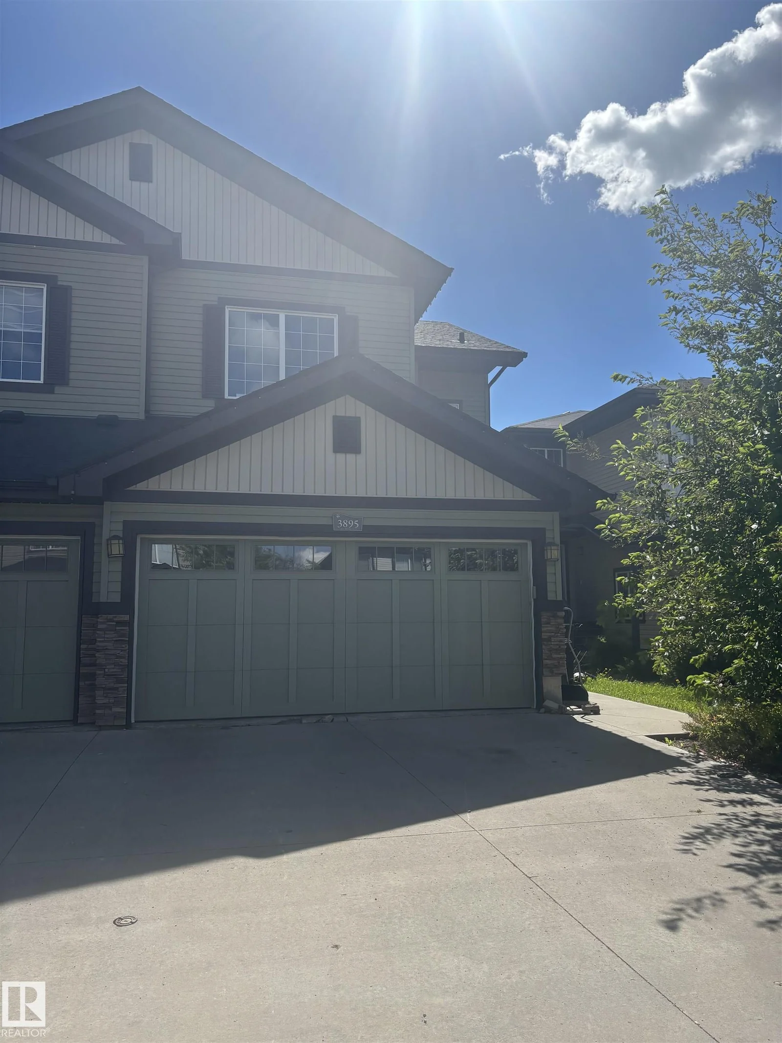 3895 Gallinger LO NW NW, Edmonton - 3 bedroom Duplex for sale