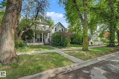 Interior photo 1 of 10647 125 ST NW