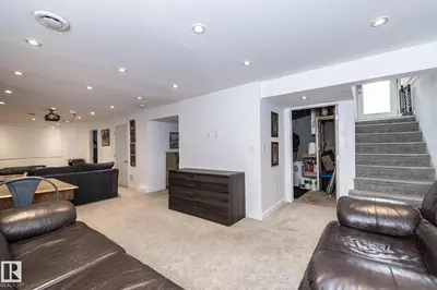 Interior photo 4 of 7719 86 AV NW