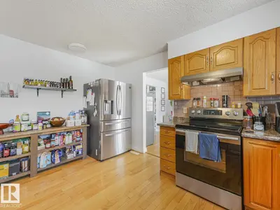 Interior photo 3 of 10511 26 AV NW