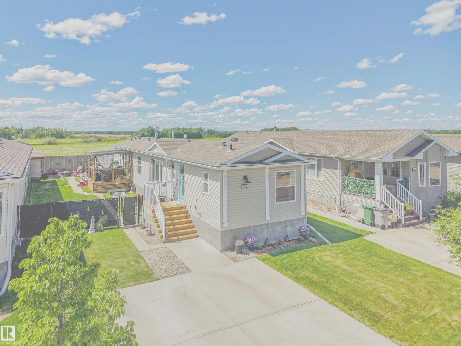 1122 Aspen Dr W, Leduc - 3 bedroom Single Family Residence for sale